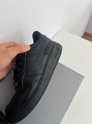 Nike Air Force 1 Low Negras