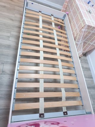 Cama infantil 90x200 con cabecero