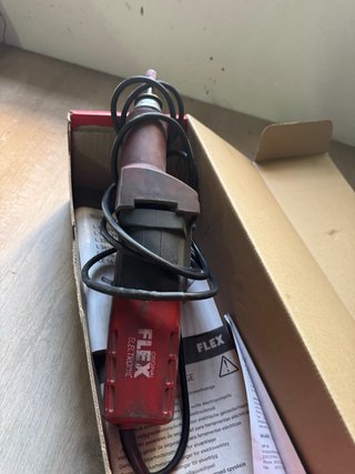 Satinadora y radial recta Flex