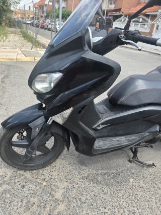 Yamaha XMAX 125 Negra