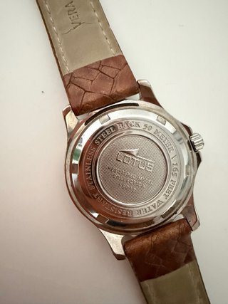 Lotus 9348 Water Resistant 50M – Stainless Steel