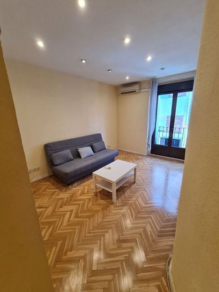 Piso en alquiler en Universidad - Malasaña en Madrid