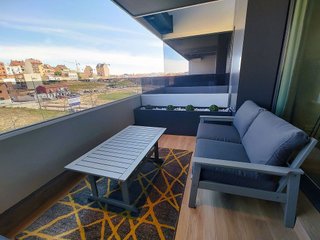 Piso en alquiler en Valdeacederas en Madrid