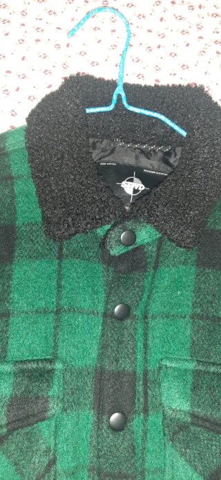 Chaqueta Pull&Bear cuadros verde y negro
