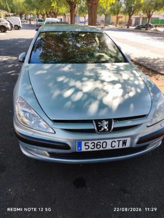 Peugeot 607 2004