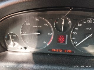 Peugeot 607 2004