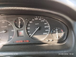 Peugeot 607 2004