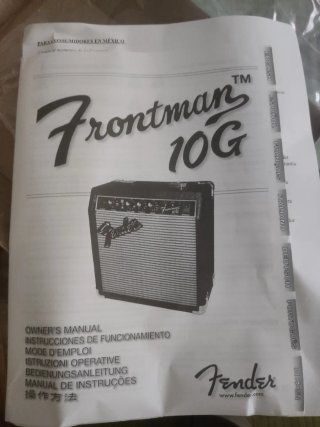 Amplificador Fender Frontman 10G