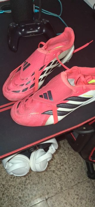 Botas de césped artificial adidas pro talla 38.5
