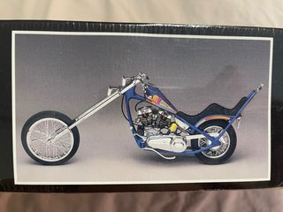 Maqueta Harley Davidson Freedom Chopper Revell 1:8