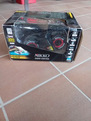Coche Teledirigido Anfibio Nikko VaporizR (4x4)