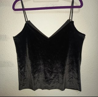 Top terciopelo escote V