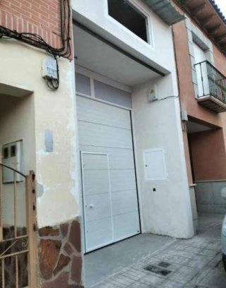 Corral 220m con agua y luz