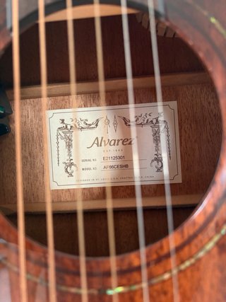 Guitarra Alvarez AF66 Caoba Electroacústica