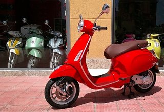 Vespa Primavera 50cc 4T Naranja 2025