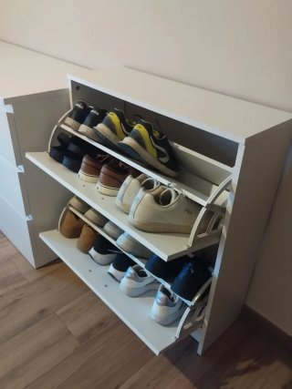 Zapatero blanco de madera
