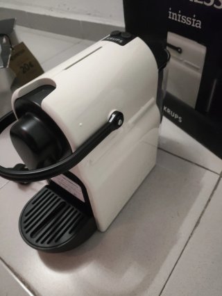 Macchina da caffè Nespresso Inissia Krups Bianca