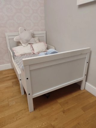Cama infantil extensible Sundvik + colchón
