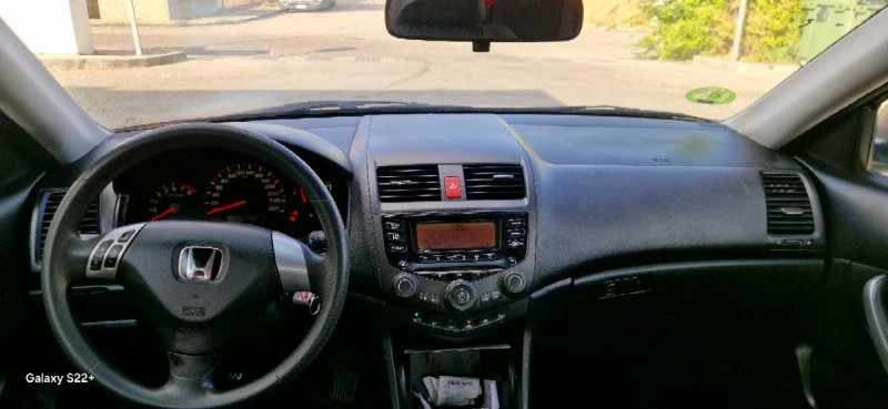 Honda Accord 2003 - foto 1