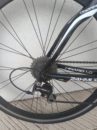 Bicicleta Pinarello F-Puro Negra