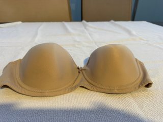 Sujetador Selene sin tirantes beige