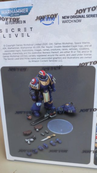 Joytoy Warhammer 40k Ultramarines Titus 1/18