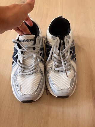 Zapatillas New Balance Azul y Blanco