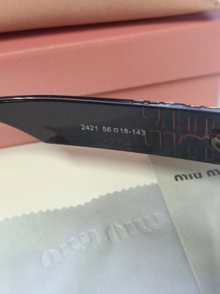 Gafas de sol MIU MIU