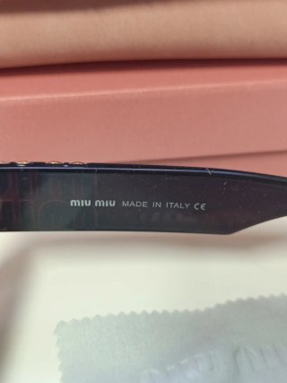 Gafas de sol MIU MIU