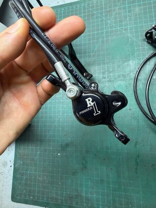 Frenos Formula R1