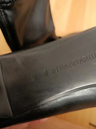 Botines negros Stradivarius talla 39