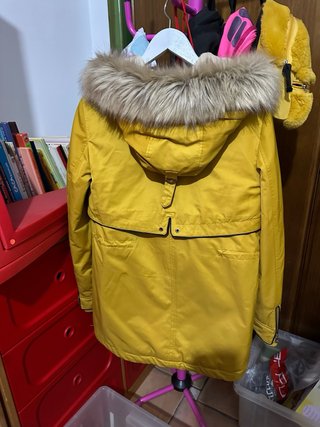 Anorak Zara Mostaza Forrado