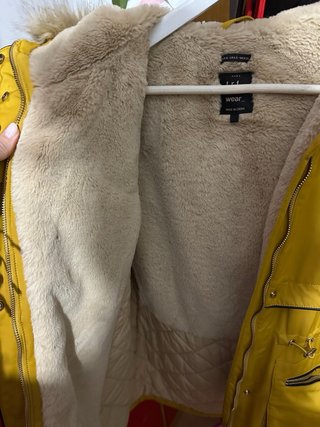 Anorak Zara Mostaza Forrado