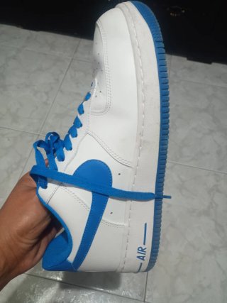 Zapatillas Nike Air Force 1 Blancas y Azules