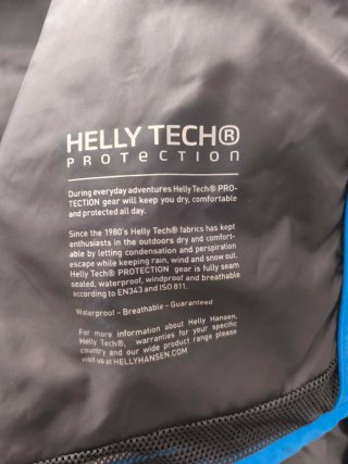 Chaqueta Helly Hansen azul técnica