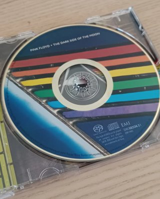 Pink Floyd The Dark Side of the Moon SACD