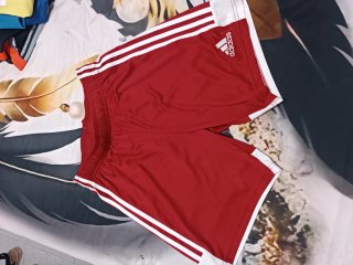 Conjunto deportivo Adidas rojo