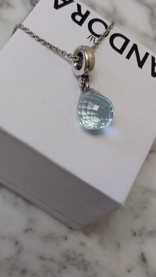 Charm Colgante Pandora Gota de hielo transparente