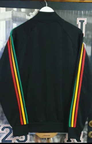 Tuta Adidas nera con strisce rasta sst jamaica