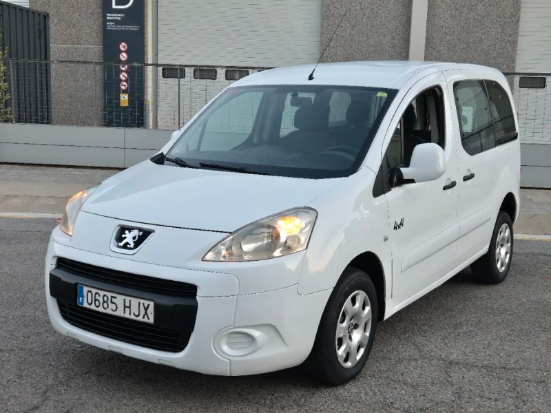 Peugeot Partner TEPEE 1.6HDi 90CV 2012 DANGEL 4X4 - foto 1