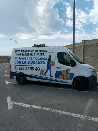 PORTES Y MUDANZA
