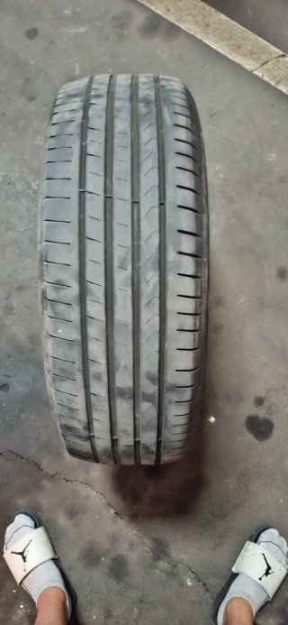 Neumático Hankook 225/60 R17