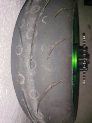 Llanta Trasera Kawasaki Z900 (2023-2025)