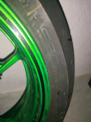 Llanta Trasera Kawasaki Z900 (2023-2025)