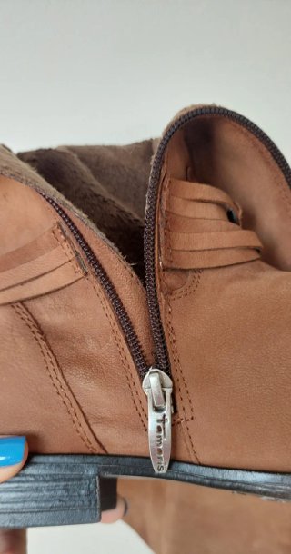 Botas de piel forradas Tamaris