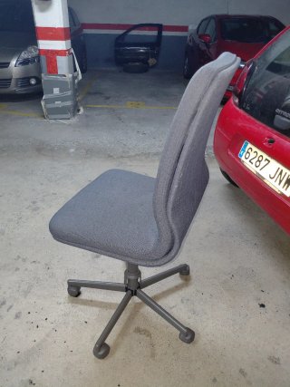 Silla de oficina gris Ikea