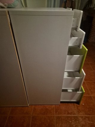 Cajonera Ikea Verde y Blanca
