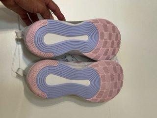Adidas Novaflight W Talla 42