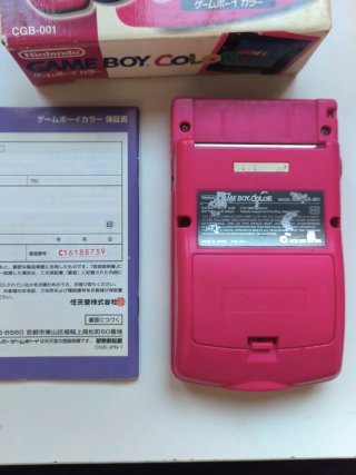 Nintendo Game Boy Color con caja