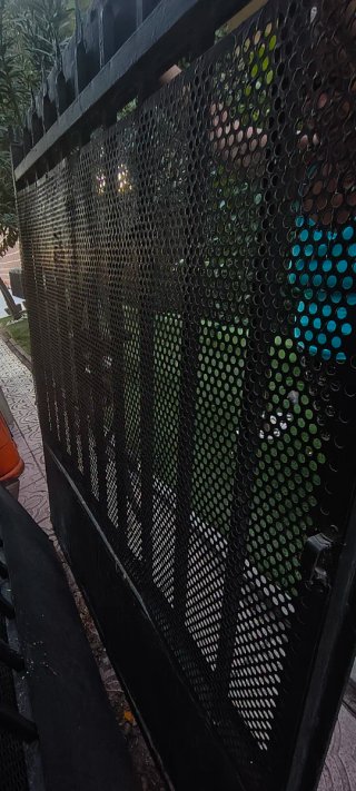 Puerta de garaje hierro forjado con dos hojas